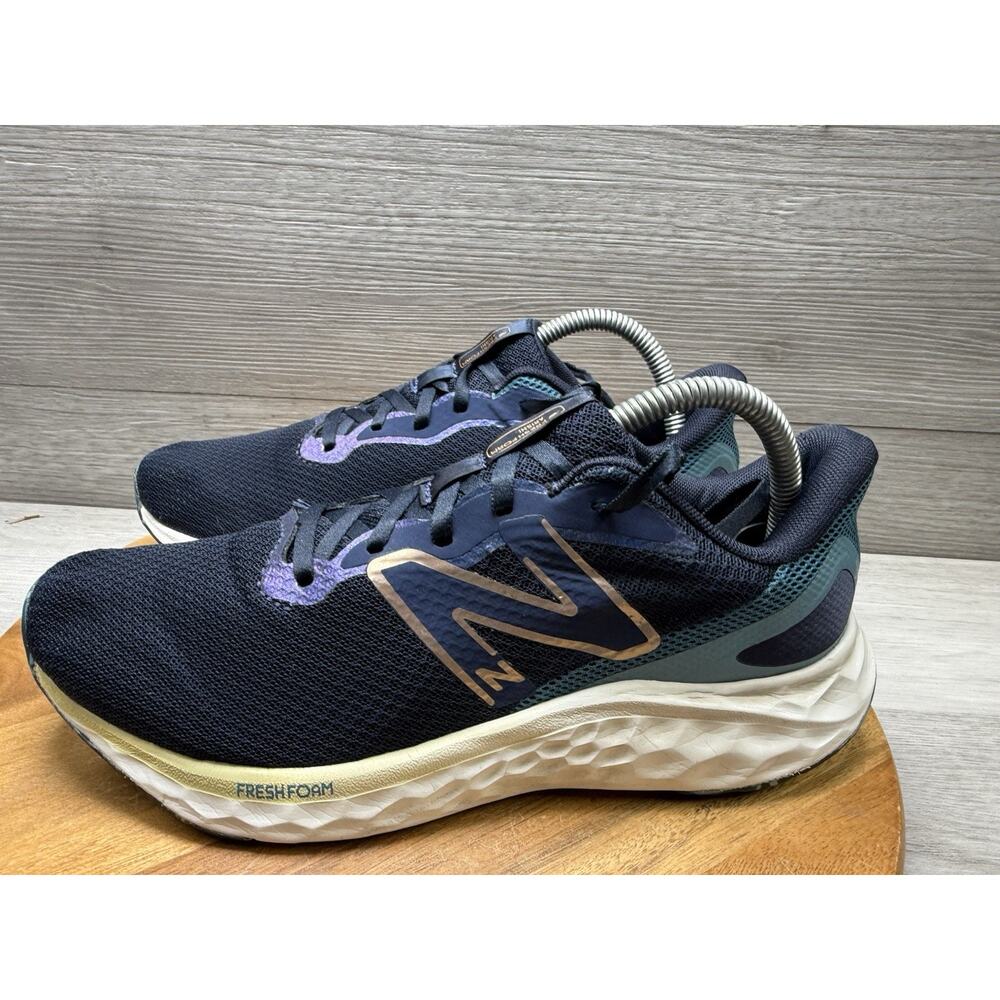 New Balance Fresh Foam Arishi V4 Running Shoe Womens 9 - Picture 2 of 10
